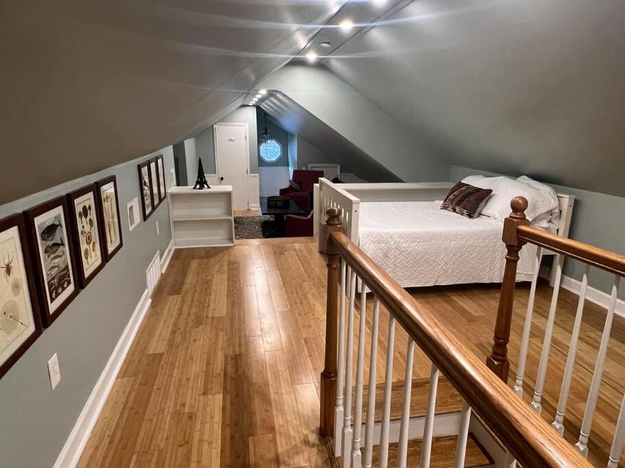 Elegant 6 Bedroom In Heart Of Hébergement de vacances Memphis